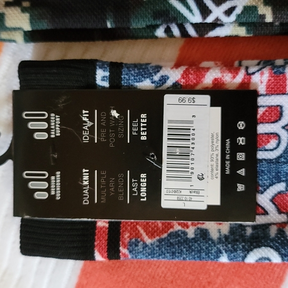 3 Pairs PKWY Dwyane Wade Classic Crew Socks - Picture 5 of 5